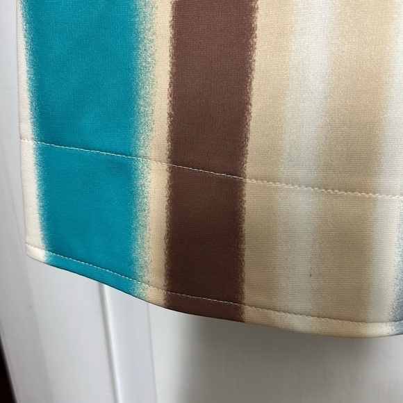 Coco + Jaimeson Striped Ponte Knit Double Slit Mini Elastic waistband, Sz S - Picture 10 of 14